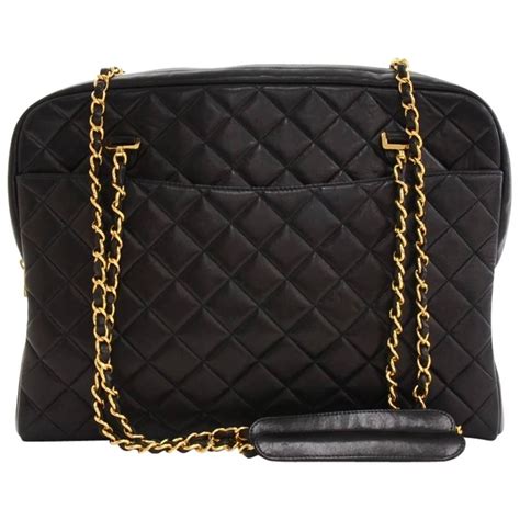 black chanel bag gold chain.